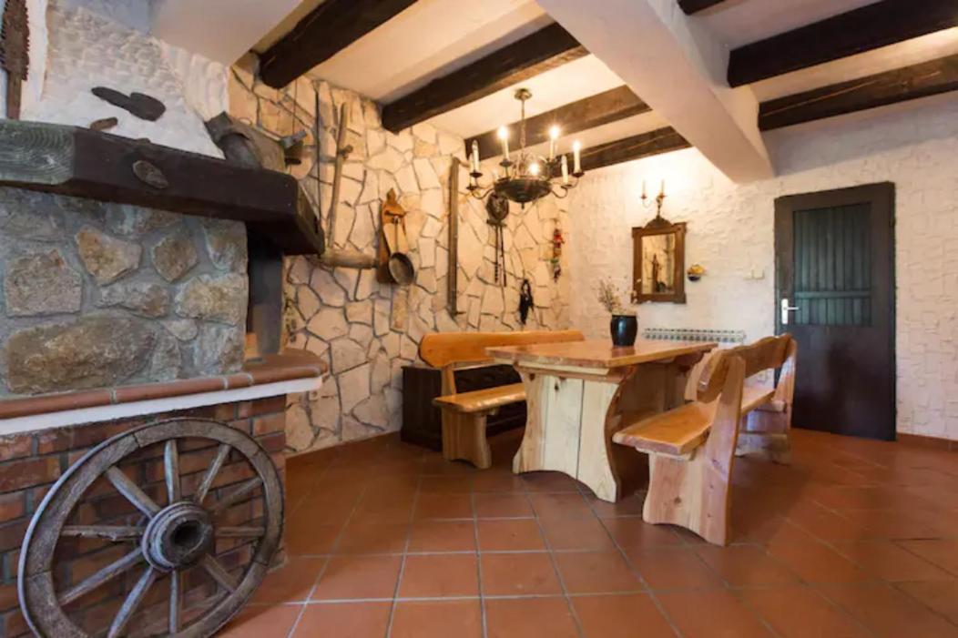 Secret Garden House Apartment Ловран Екстериор снимка